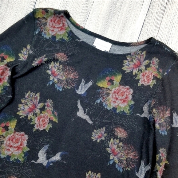 Soft Surroundings Heron Floral Print Tunic Top Black All Over Print Women's M - Picture 3 of 6